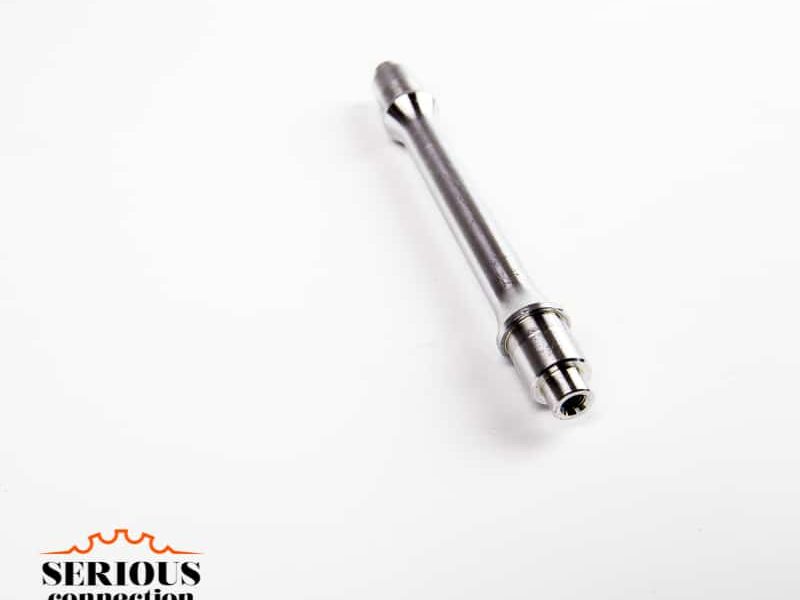 AXE INTER MOYEU ARRIERE WAW A VIS_1.JPG Axe Standard de 10 mm pour moyeu arrière WAW WAW Roues